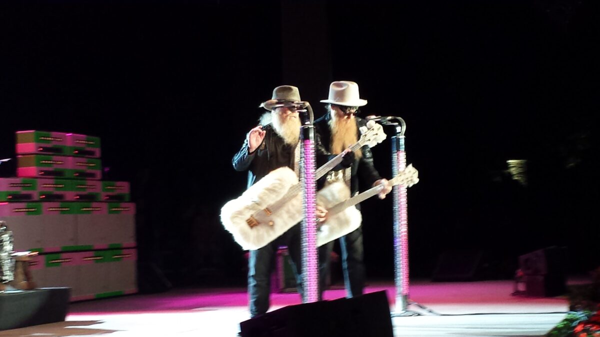 Review ZZ Top entertains soldout Red Butte crowd News, Sports, Jobs